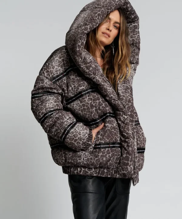 ONE TEASPOON Addicted Animal Puffa Jacket | Women Puffa Jackets