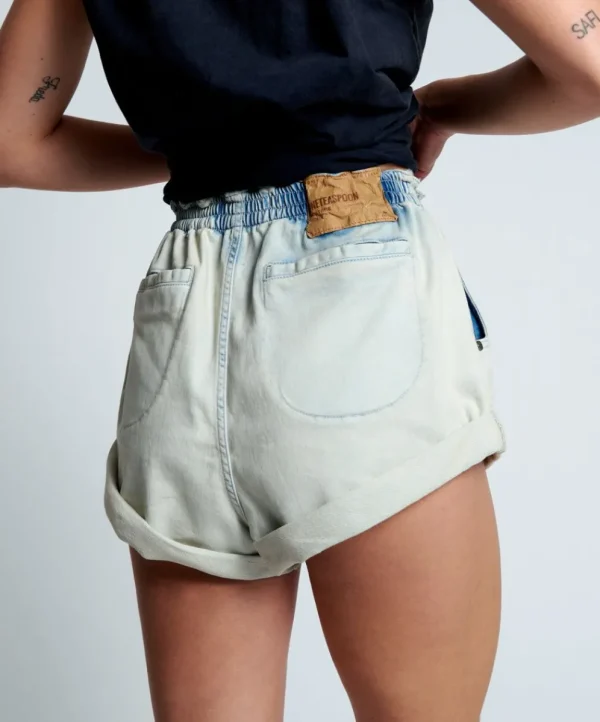 ONE TEASPOON Faded Blue Luxe Stretch Hunters Boyfriend Shorts | Women Denim Shorts