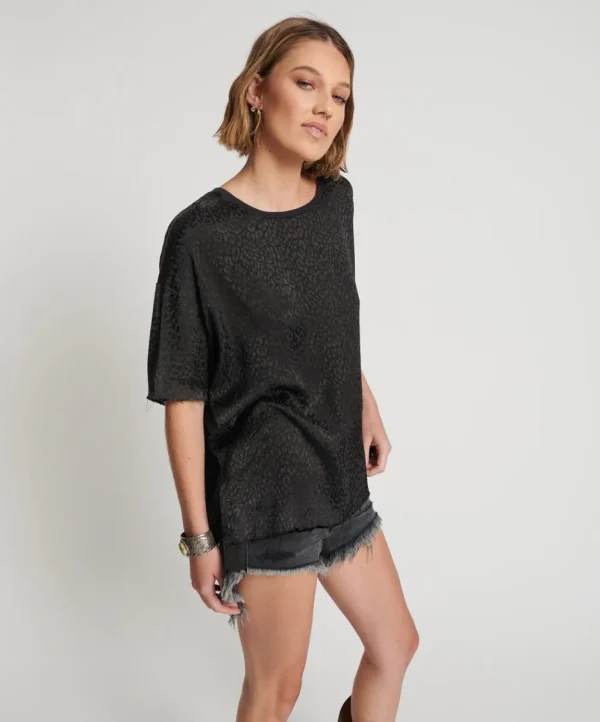 ONE TEASPOON Leopard Jacquard Satin Tee | Women Tops